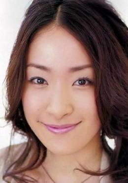 植田佳奈 Kana Ueda