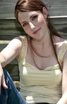 凯特林·格拉斯 Caitlin Glass