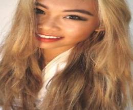 李仙湖 Chelsea Li