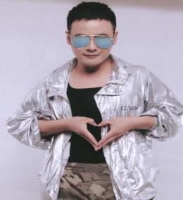刘欣杰 Xinjie Liu
